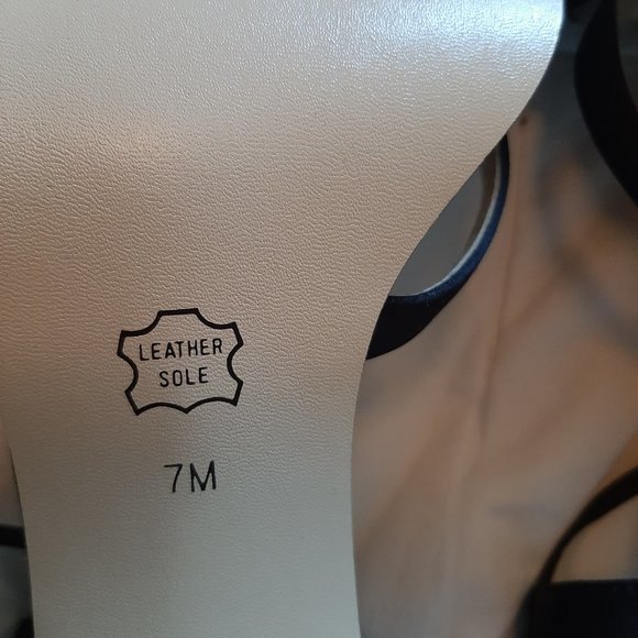 New Just Libby Strappy Heels - Picture 4 of 5